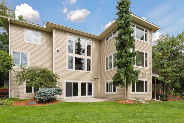 6065 Apple Road, Excelsior, MN 55331