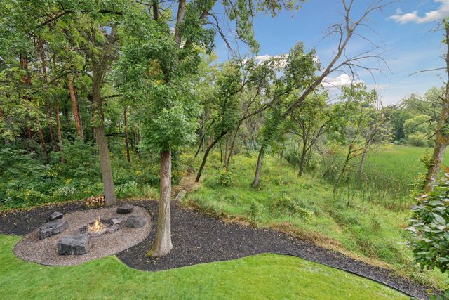 6065 Apple Road, Excelsior, MN 55331