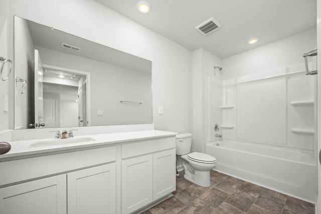 1510 Mountain View Dr, Lebanon, TN 37090