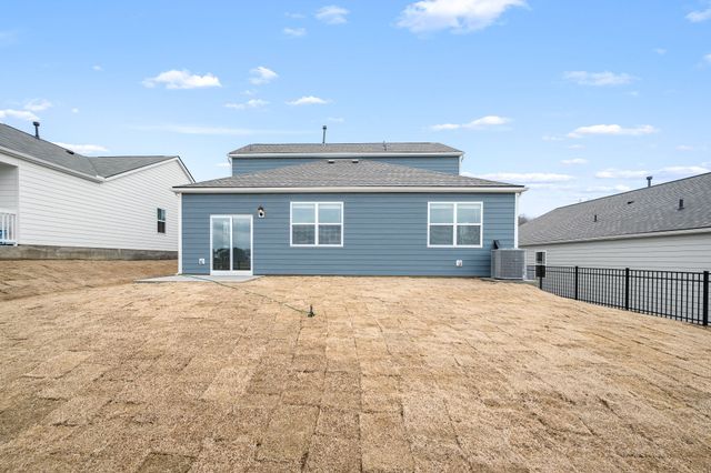 1510 Mountain View Dr, Lebanon, TN 37090