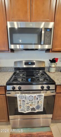 150 W SEVEN SEAS Drive, Casa Grande, AZ 85122