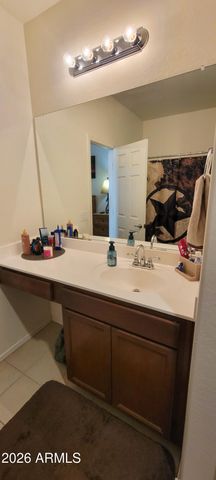 150 W SEVEN SEAS Drive, Casa Grande, AZ 85122