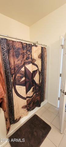 150 W SEVEN SEAS Drive, Casa Grande, AZ 85122