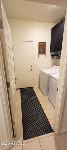 150 W SEVEN SEAS Drive, Casa Grande, AZ 85122