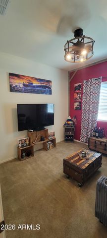 150 W SEVEN SEAS Drive, Casa Grande, AZ 85122