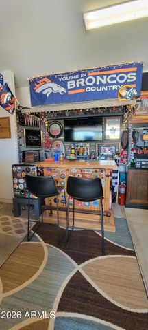 150 W SEVEN SEAS Drive, Casa Grande, AZ 85122