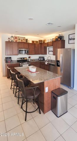 150 W SEVEN SEAS Drive, Casa Grande, AZ 85122