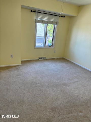 2552 Plum Leaf Lane, Toledo, OH 43614