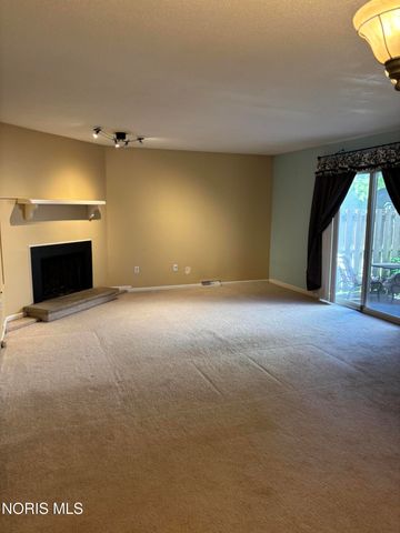 2552 Plum Leaf Lane, Toledo, OH 43614