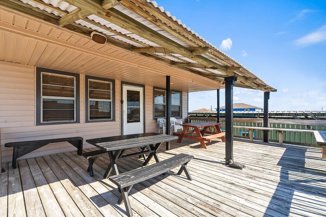 1546 Upton Lane, Brazoria, TX 77422