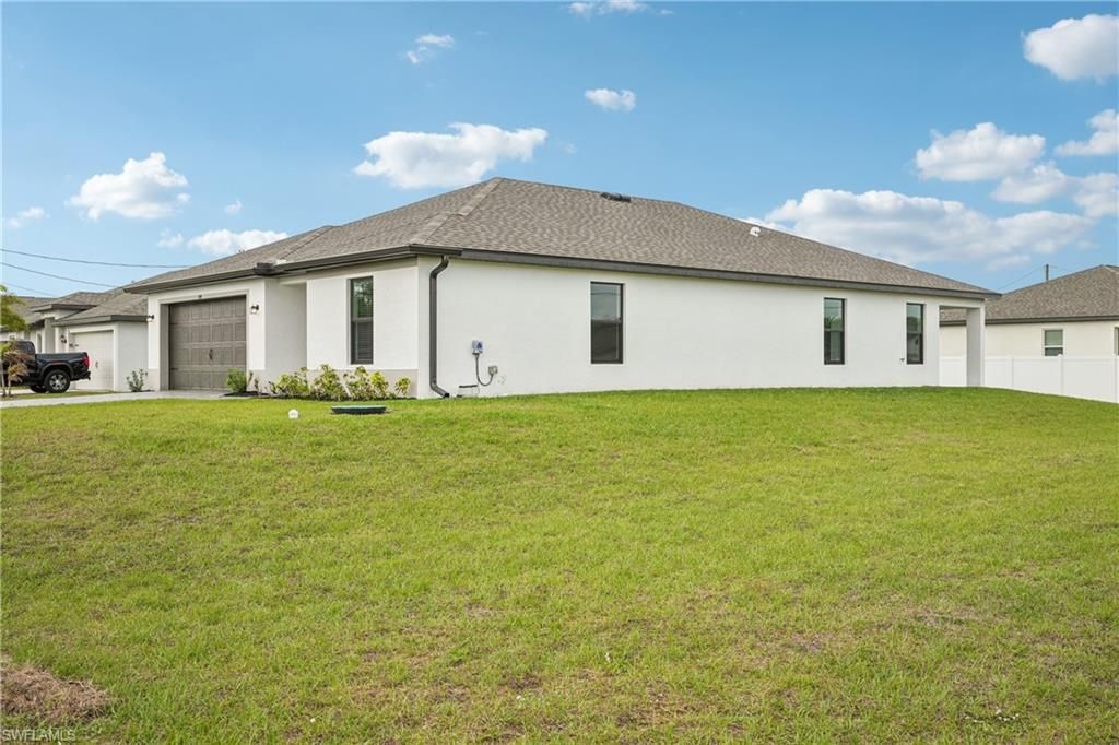 144 Blackstone DR, FORT MYERS, FL 33913 — photo 3