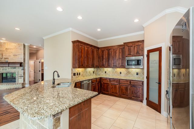 1025 Saint Matthew Circle, Royse City, TX 75189