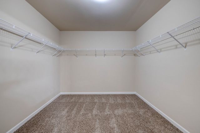 654 Pemberton Dr, Lebanon, TN 37087