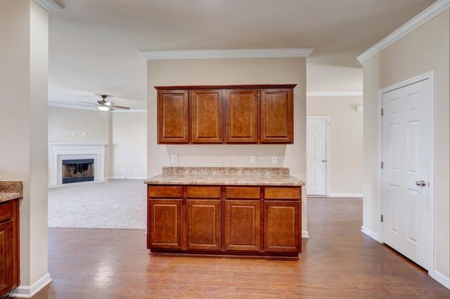 654 Pemberton Dr, Lebanon, TN 37087