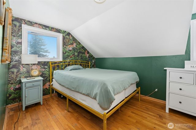 12647 2nd Avenue S, Burien, WA 98168