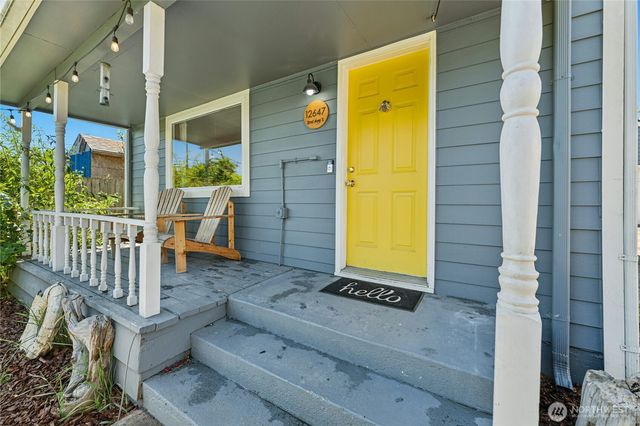 12647 2nd Avenue S, Burien, WA 98168