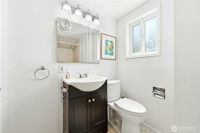 12647 2nd Avenue S, Burien, WA 98168