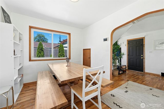 12647 2nd Avenue S, Burien, WA 98168
