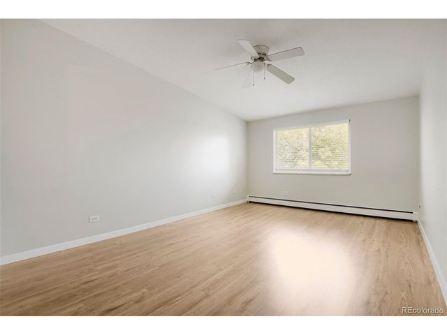 625 S Alton Way 7D, Denver, CO 80247