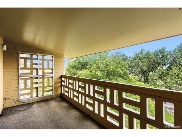 625 S Alton Way 7D, Denver, CO 80247