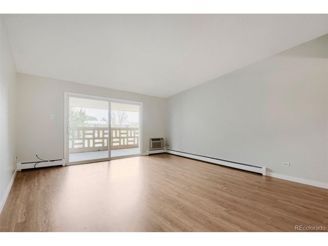 625 S Alton Way 7D, Denver, CO 80247