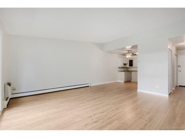 625 S Alton Way 7D, Denver, CO 80247