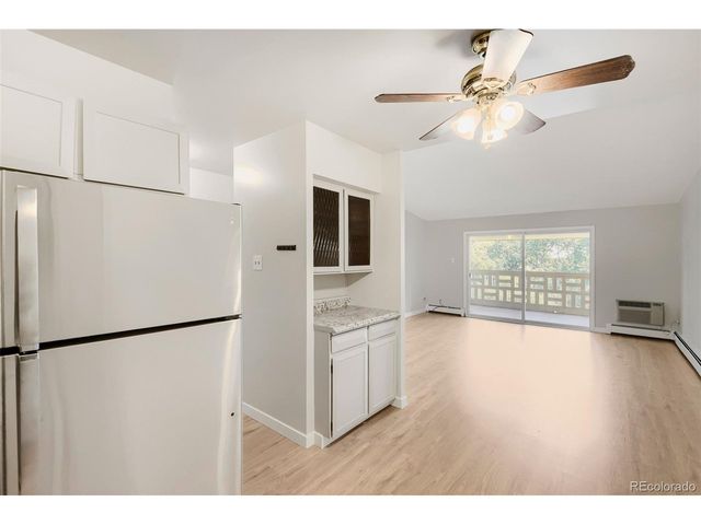 625 S Alton Way 7D, Denver, CO 80247
