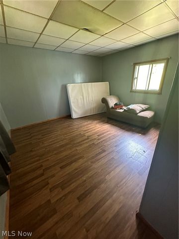 56390 Boyd Avenue, Bridgeport, OH 43912