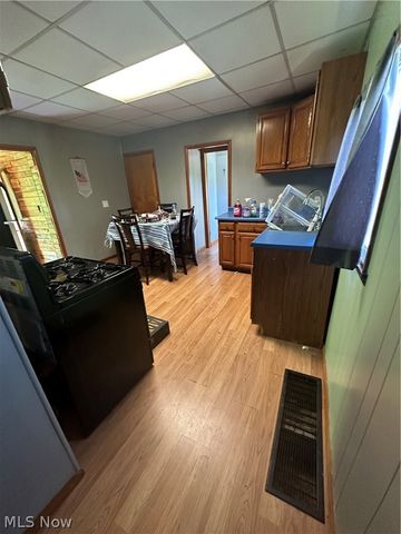 56390 Boyd Avenue, Bridgeport, OH 43912