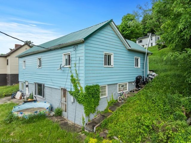56390 Boyd Avenue, Bridgeport, OH 43912