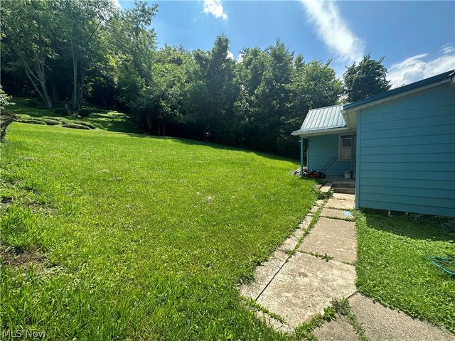56390 Boyd Avenue, Bridgeport, OH 43912