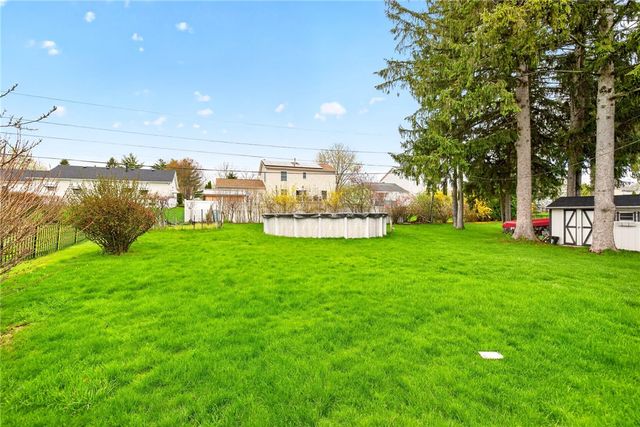 25 Andrea Lane, Irondequoit, NY 14609