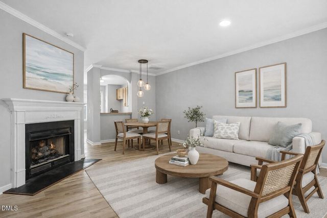 4307 Sugarbend Way, Raleigh, NC 27606