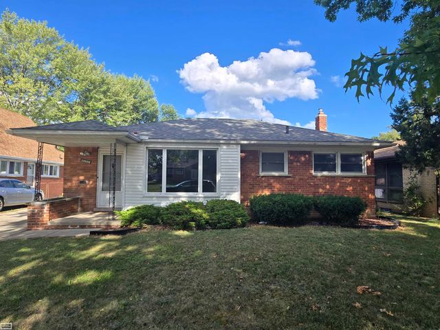 28830 Garfield Street, Roseville, MI 48066