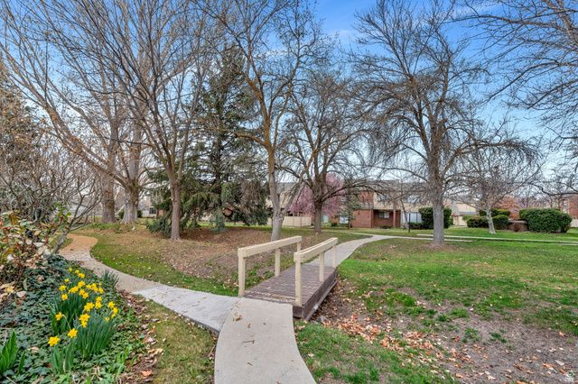 3221 SHADOWBROOK CIR, Provo, UT 84604