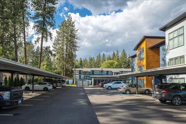 505 E Hawthorne Rd, Spokane, WA 99218