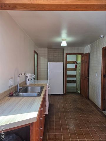 3516 Omega Street, Alton, IL 62002