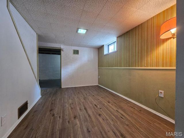 3516 Omega Street, Alton, IL 62002