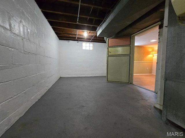 3516 Omega Street, Alton, IL 62002