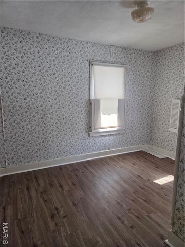 3516 Omega Street, Alton, IL 62002