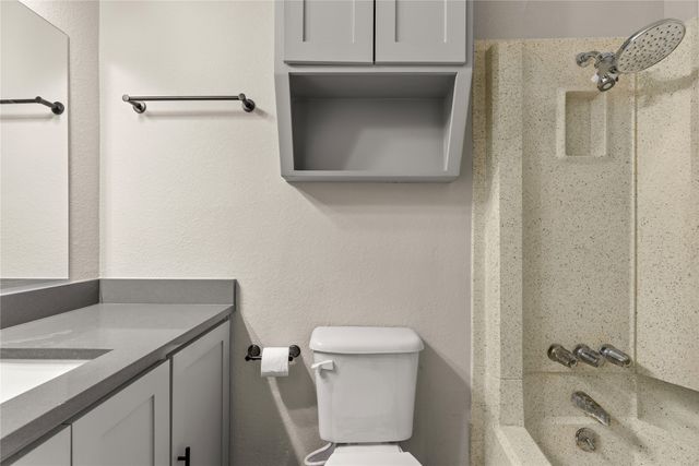 1000 La Villeta Street, Mexia, TX 76667