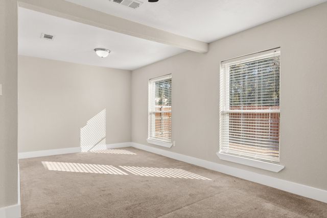 1000 La Villeta Street, Mexia, TX 76667