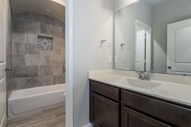 3211 Discovery Lane, Conroe, TX 77301