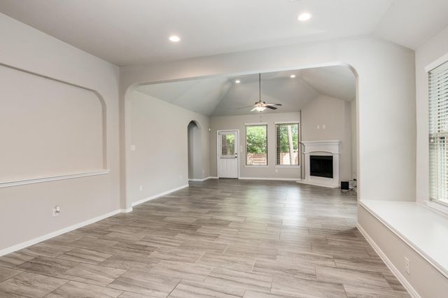 3211 Discovery Lane, Conroe, TX 77301