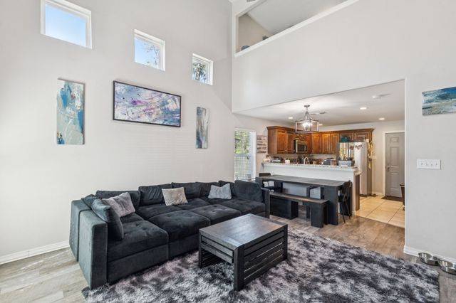 3347 Springview Avenue, Dallas, TX 75216