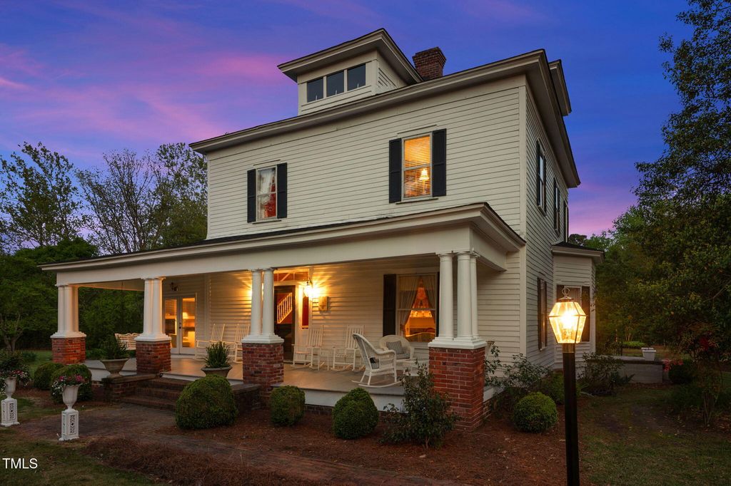 1908 Nc 42, Macclesfield, NC 27852