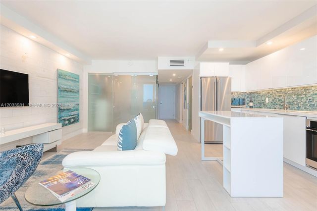 2301 Collins Avenue 941, Miami Beach, FL 33139