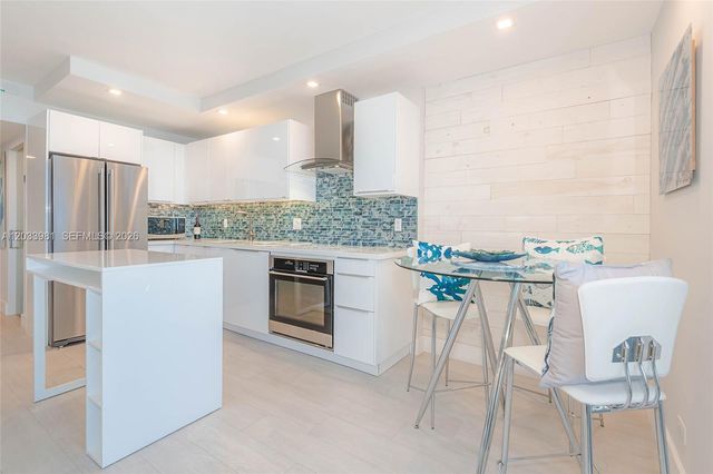 2301 Collins Avenue 941, Miami Beach, FL 33139