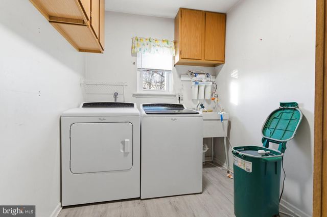 862 GREEN RIDGE CIR, Langhorne, PA 19053