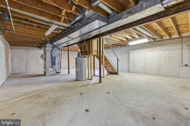 862 GREEN RIDGE CIR, Langhorne, PA 19053